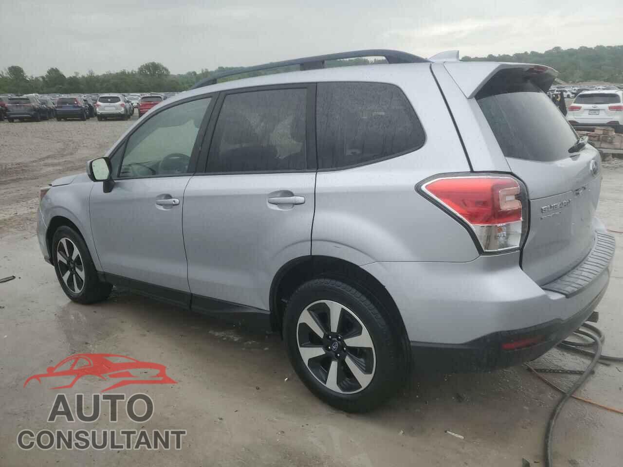 SUBARU FORESTER 2018 - JF2SJAGC2JH604665