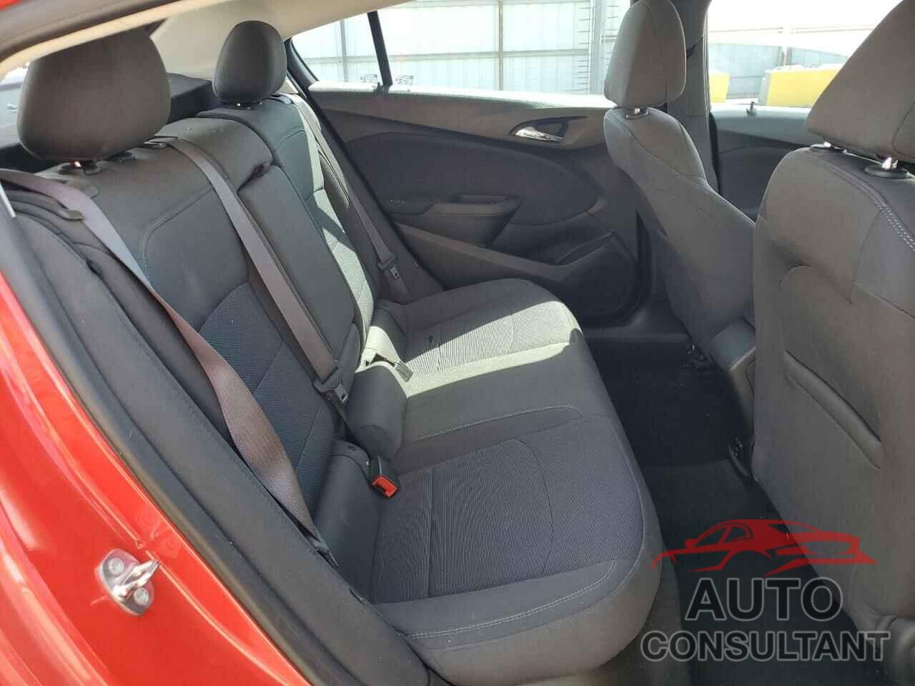 CHEVROLET CRUZE 2017 - 3G1BE6SM1HS561317