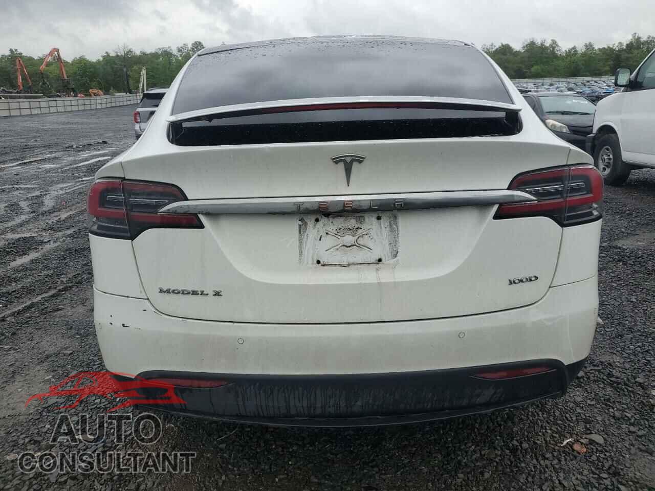 TESLA MODEL X 2017 - 5YJXCAE29HF045697