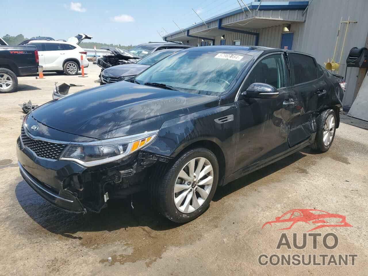 KIA OPTIMA 2018 - 5XXGT4L33JG245832