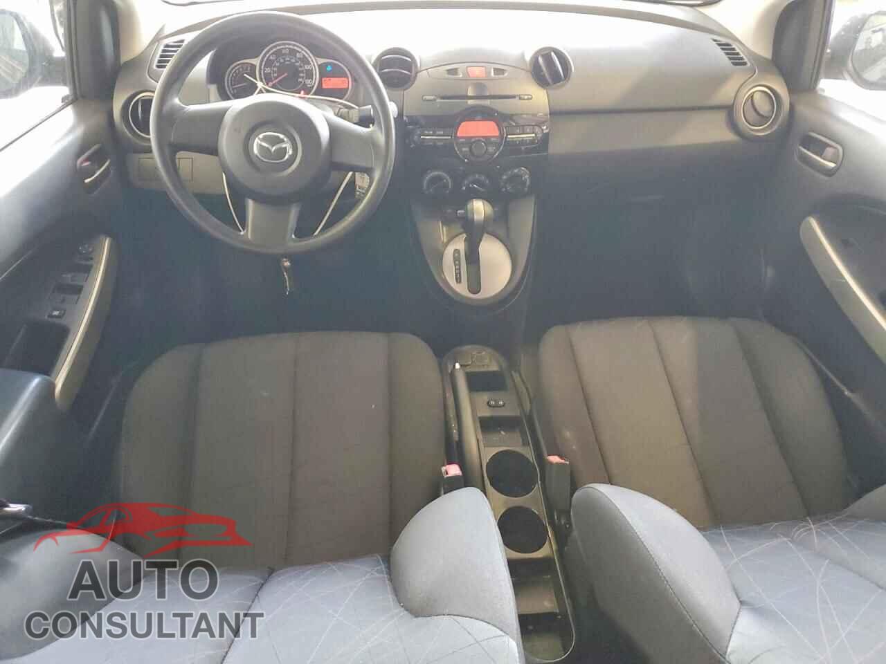 MAZDA 2 2011 - JM1DE1HY3B0108618