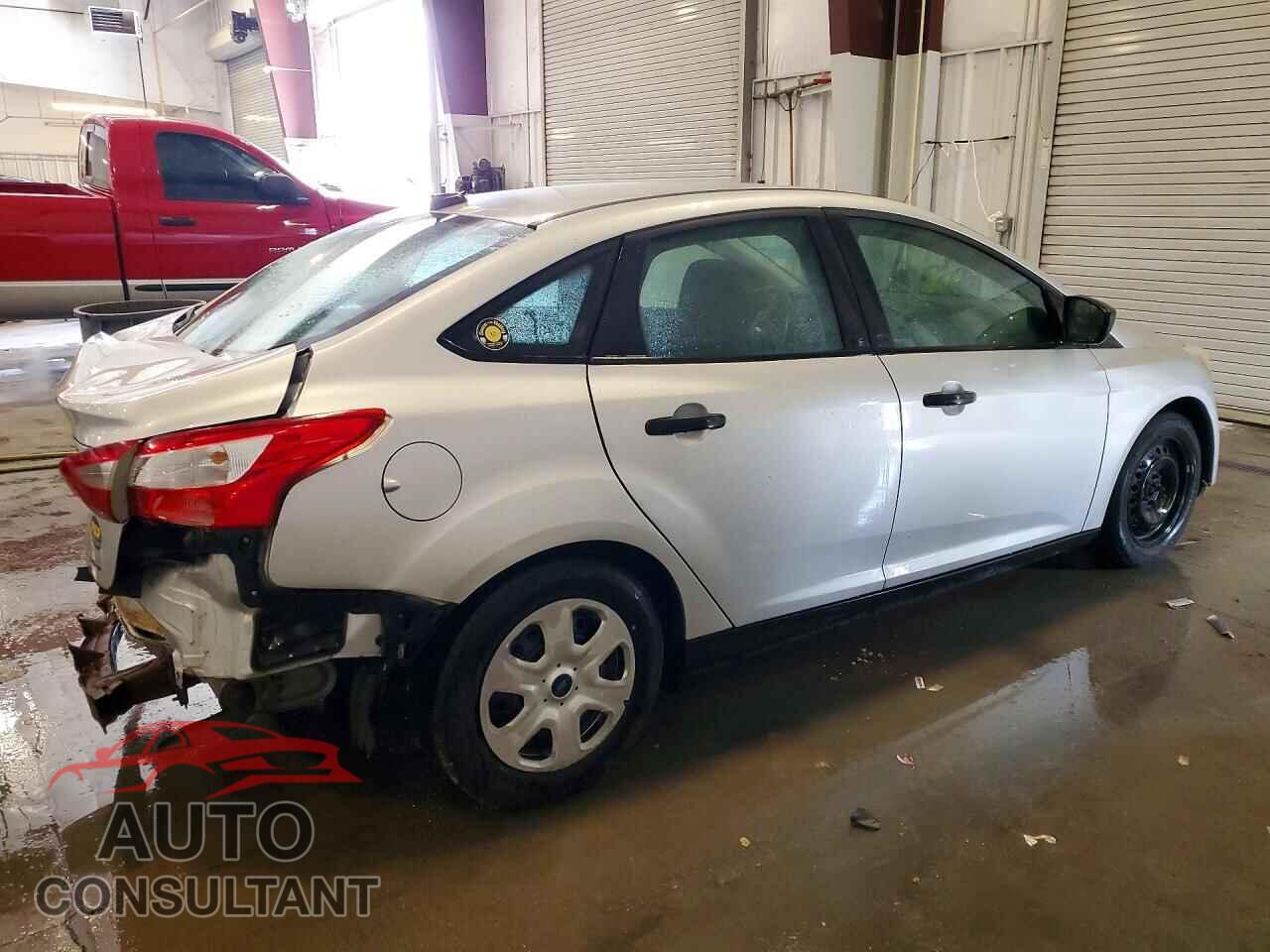 FORD FOCUS 2012 - 1FAHP3E28CL404523