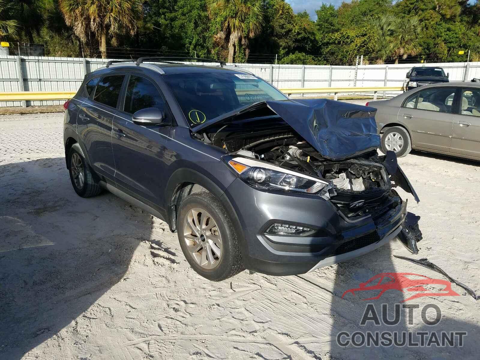 HYUNDAI TUCSON 2017 - KM8J33A20HU359152