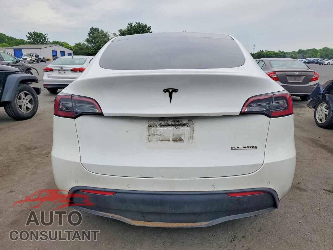 TESLA MODEL Y 2022 - 7SAYGDEE3NF320922