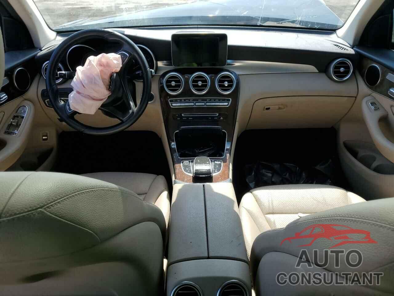 MERCEDES-BENZ GLC-CLASS 2017 - WDC0G4JB5HF125324