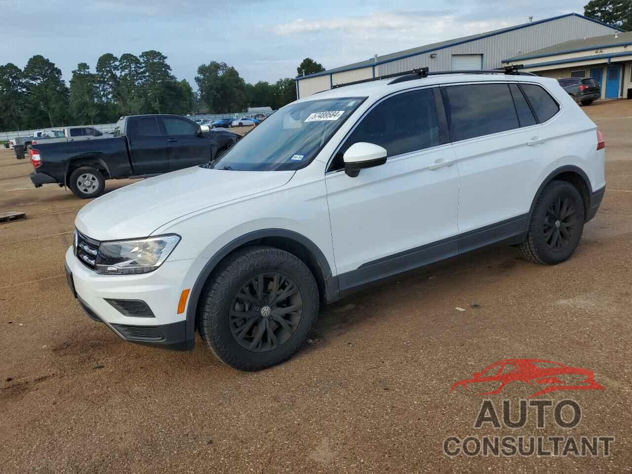 VOLKSWAGEN TIGUAN 2019 - 3VV3B7AX8KM163086