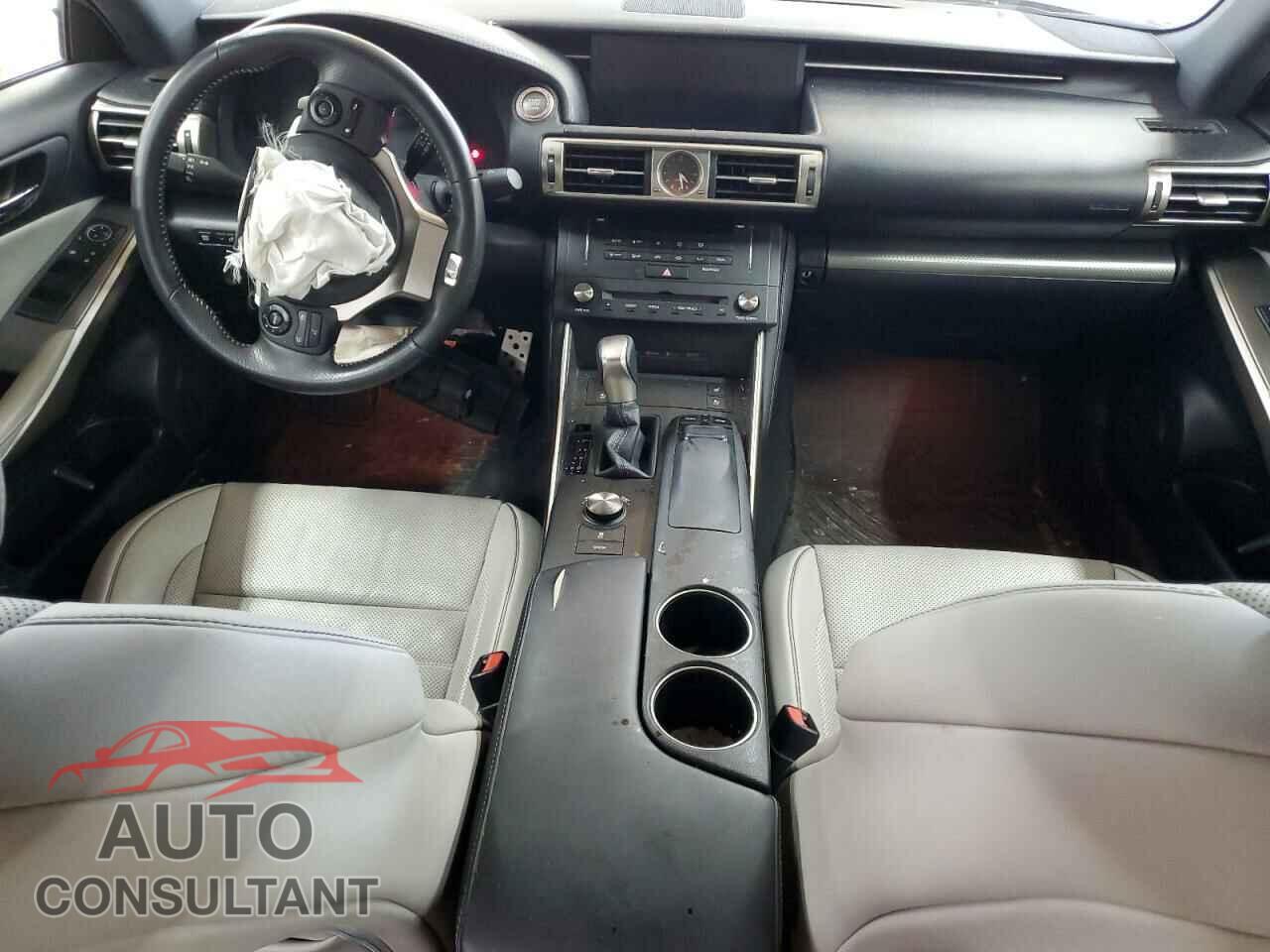 LEXUS IS 2015 - JTHCF1D26F5025718