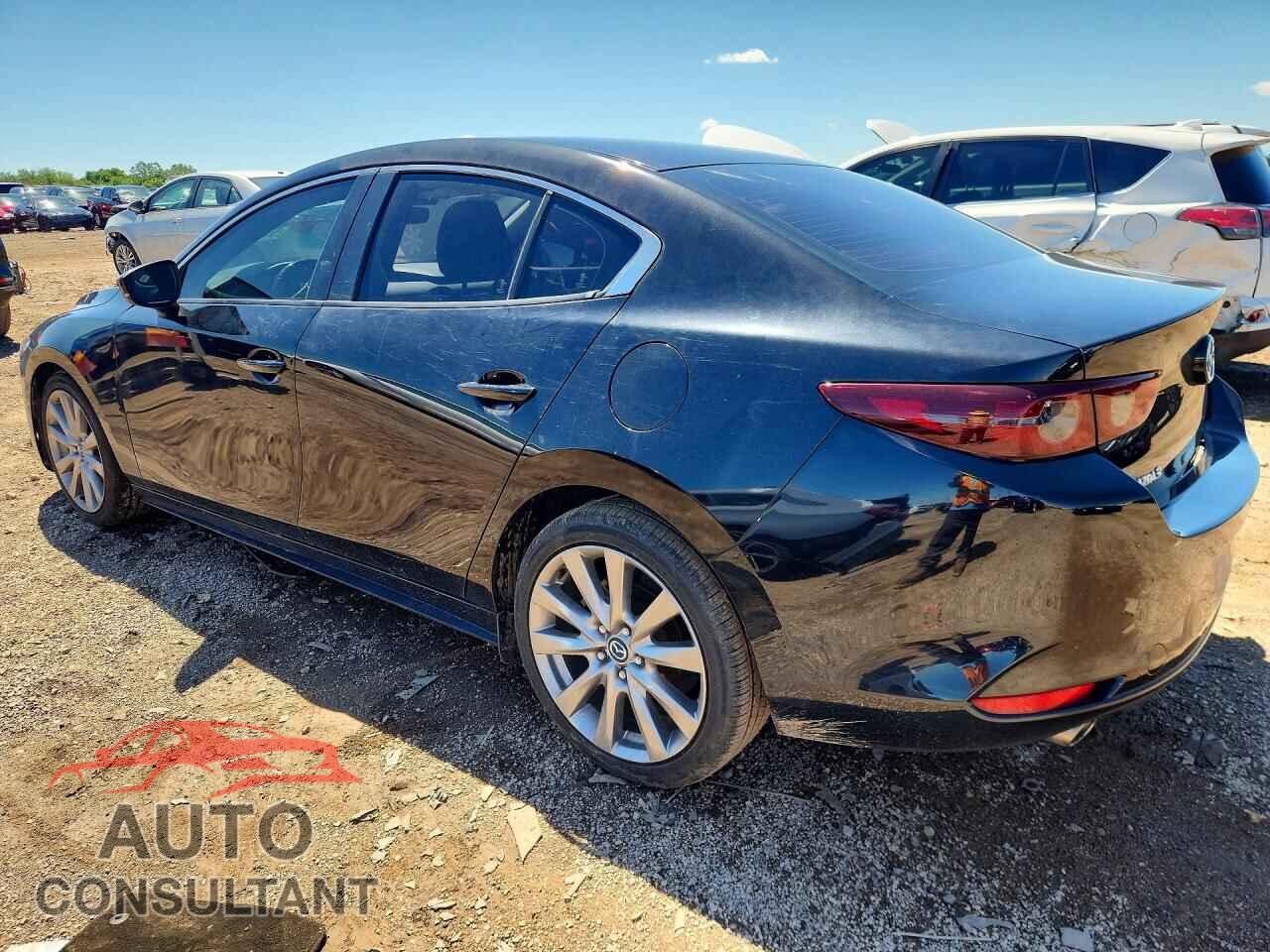 MAZDA 3 2019 - JM1BPACL9K1110686