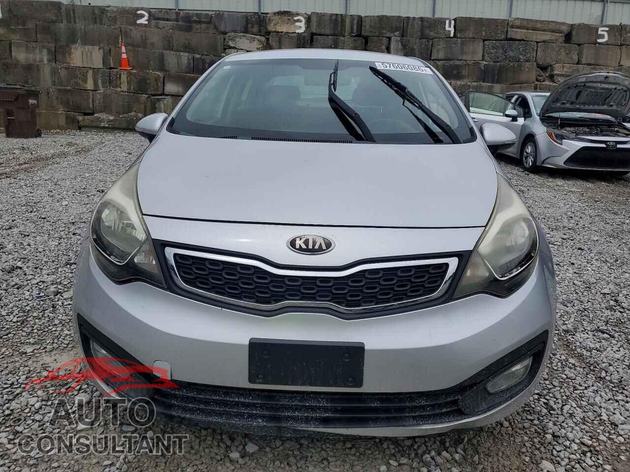 KIA RIO 2013 - KNADN4A32D6201529