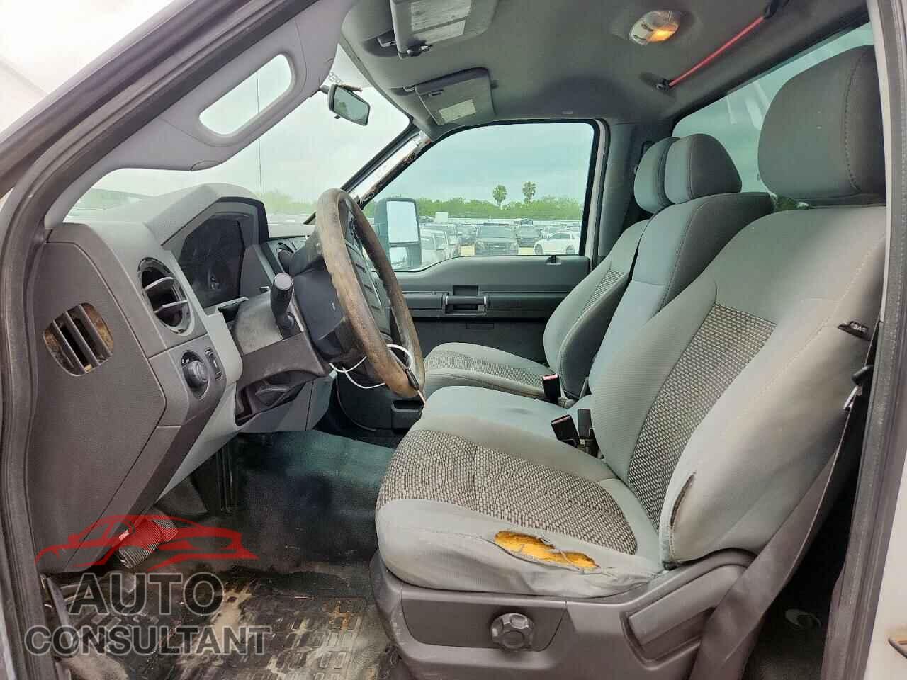 FORD F250 2012 - 1FTBF2B69CEA67384