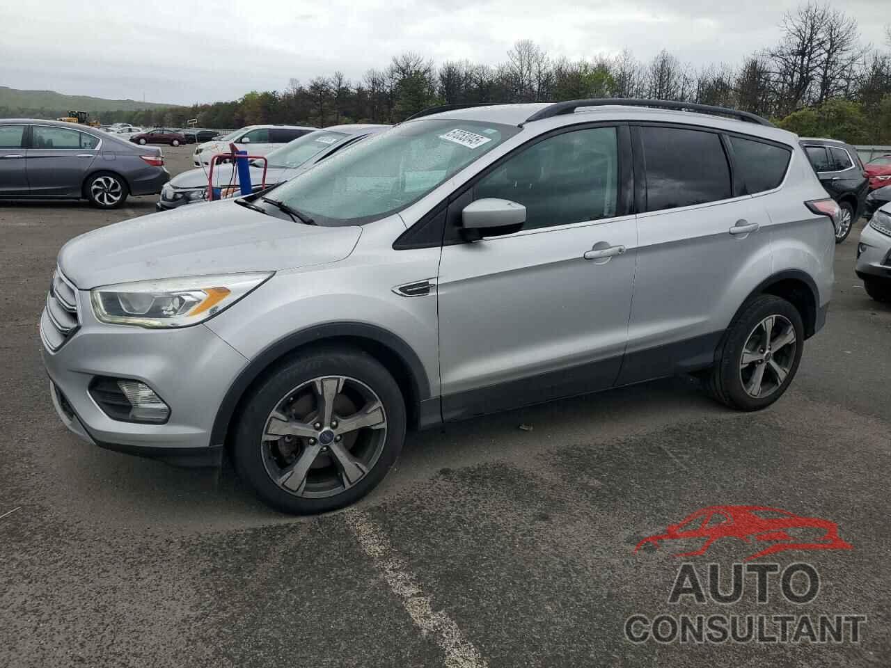 FORD ESCAPE 2017 - 1FMCU0G97HUD18896