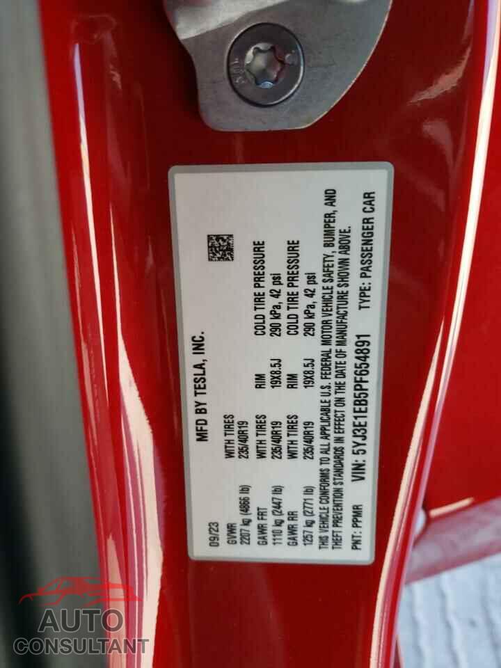 TESLA MODEL 3 2023 - 5YJ3E1EB5PF654891