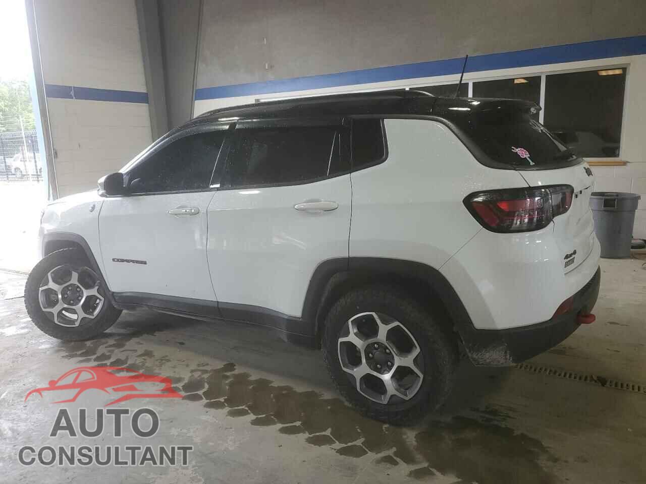 JEEP COMPASS 2022 - 3C4NJDDB9NT130424
