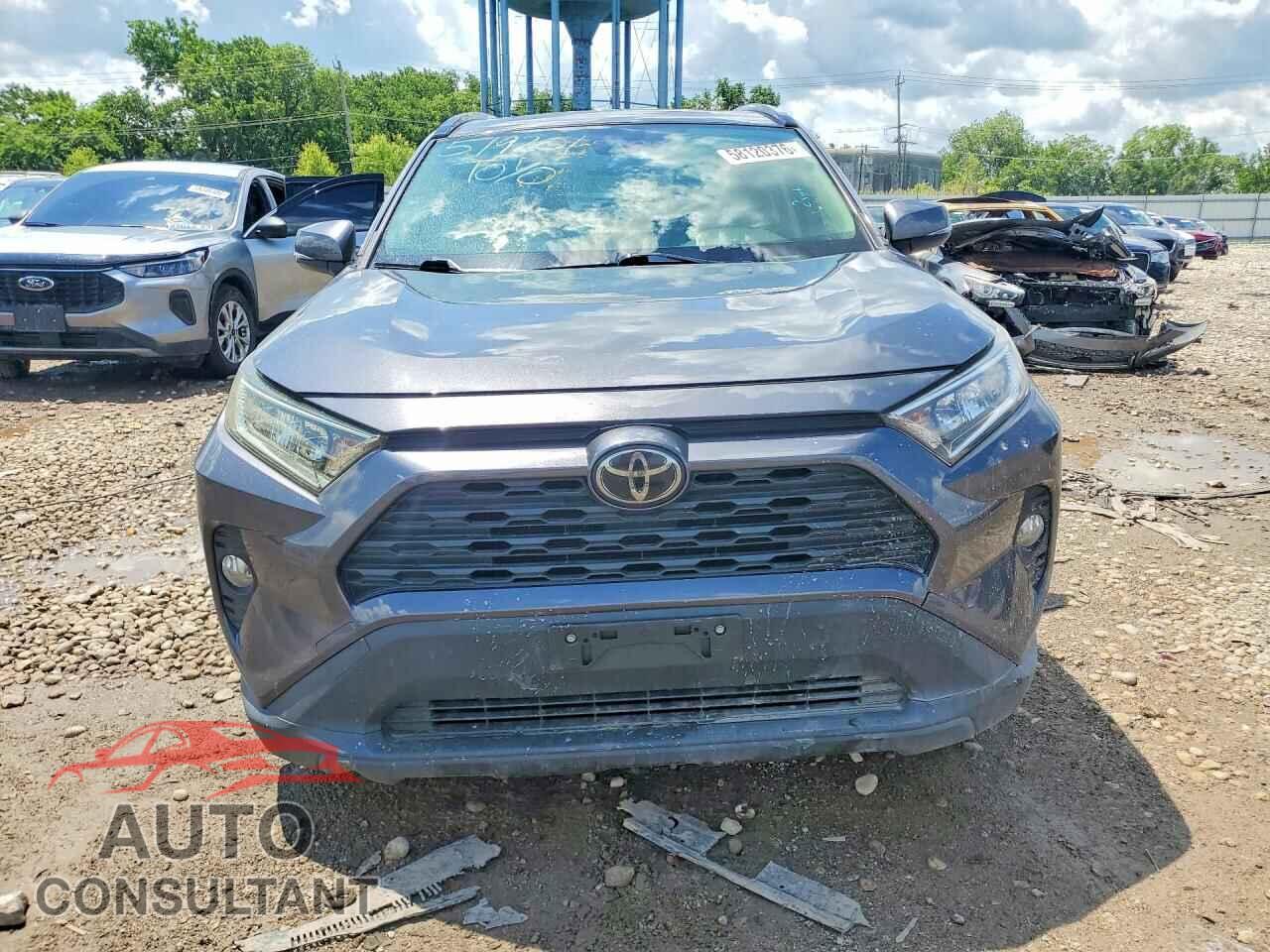 TOYOTA RAV4 2019 - JTMP1RFV3KJ005743