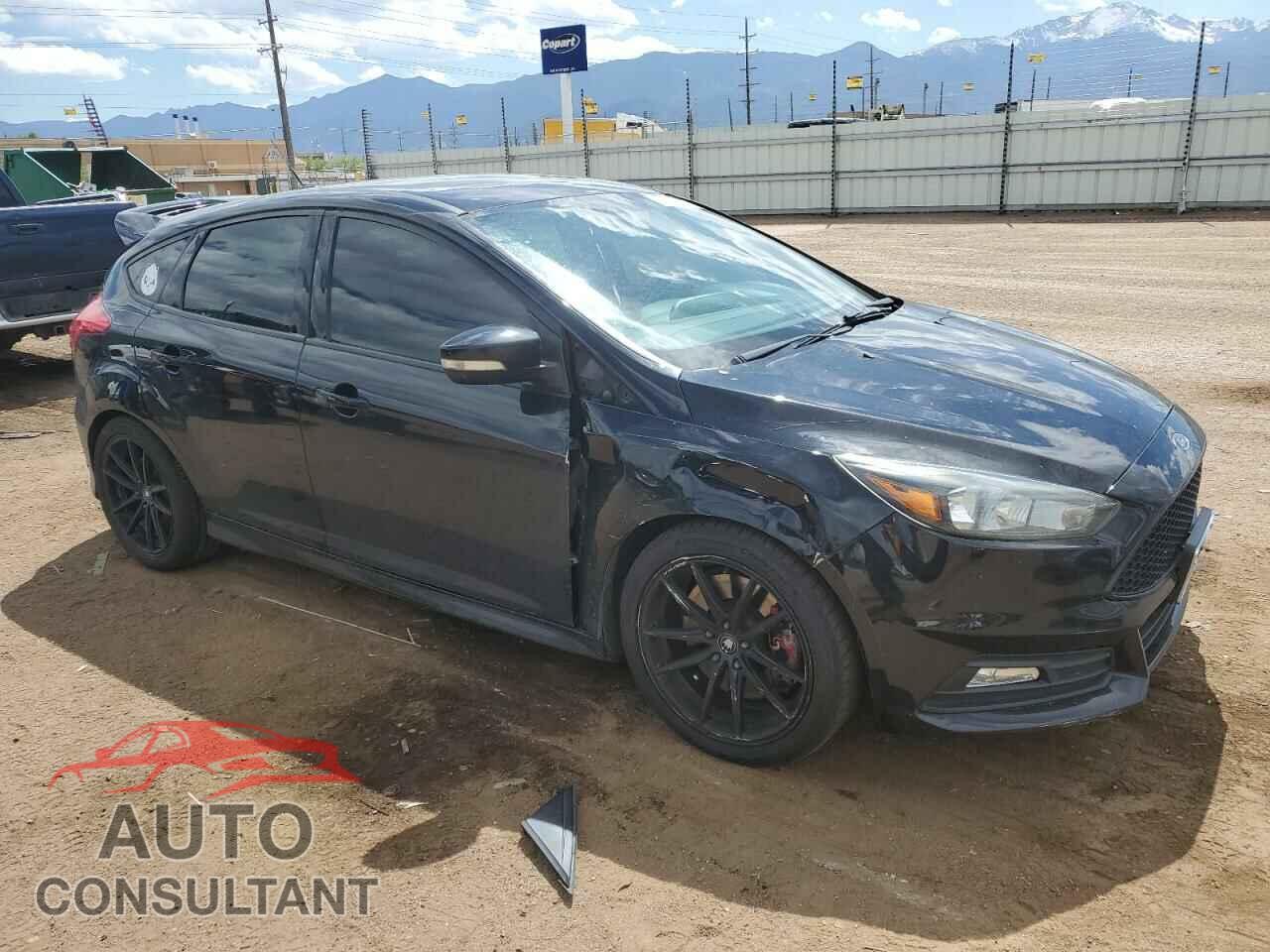 FORD FOCUS 2017 - 1FADP3L98HL348024