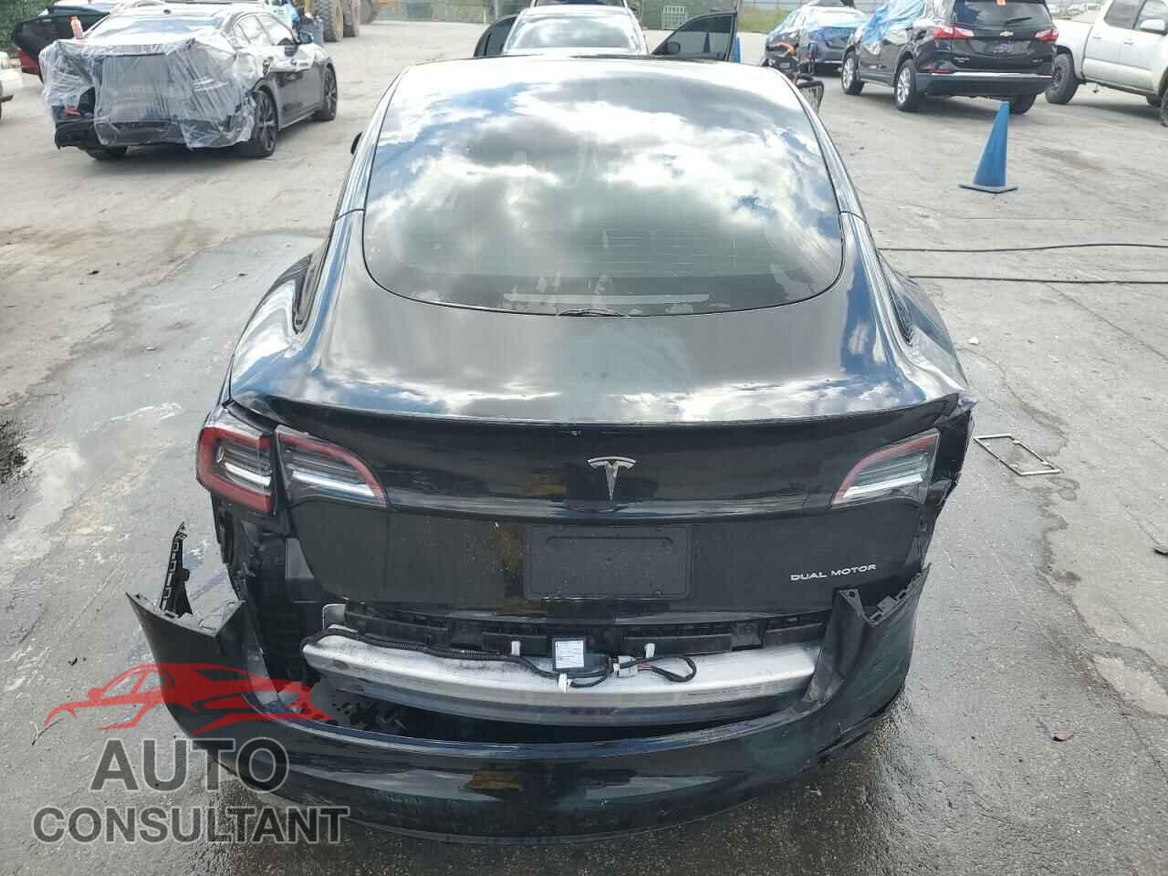 TESLA MODEL 3 2021 - 5YJ3E1EB9MF035643