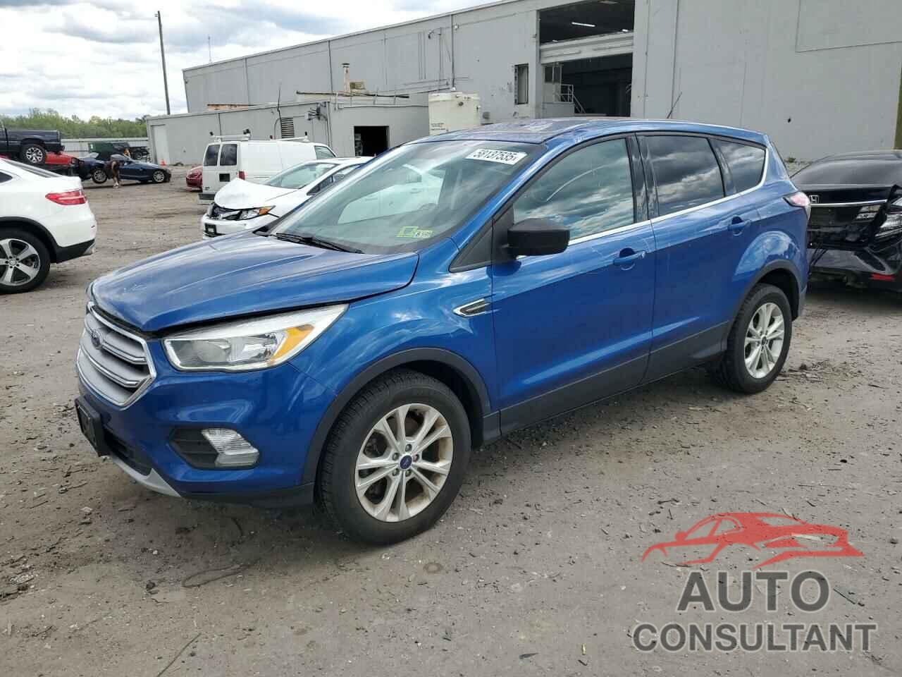 FORD ESCAPE 2017 - 1FMCU9G99HUB67693