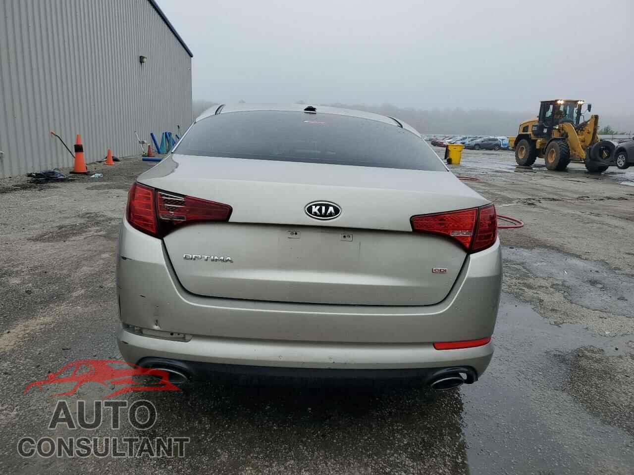 KIA OPTIMA 2011 - KNAGM4A70B5068940