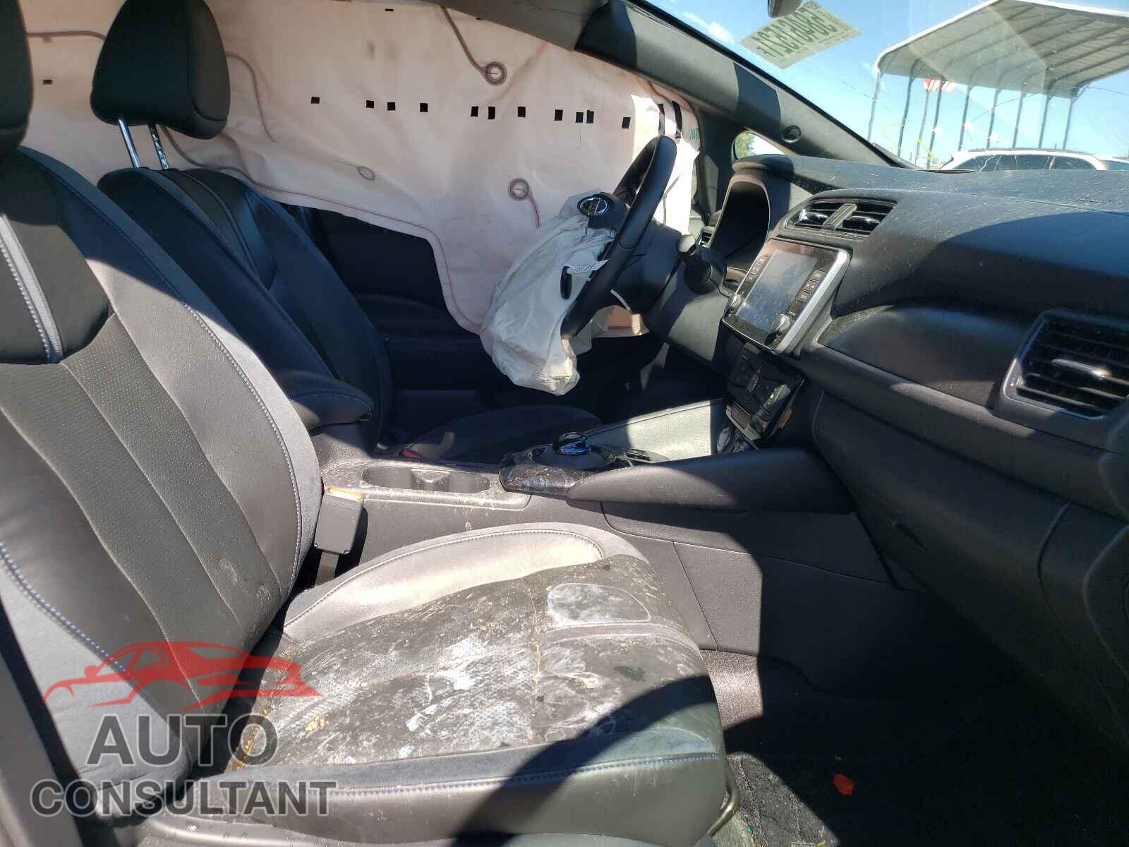 NISSAN LEAF 2020 - 1N4BZ1DP4LC302105