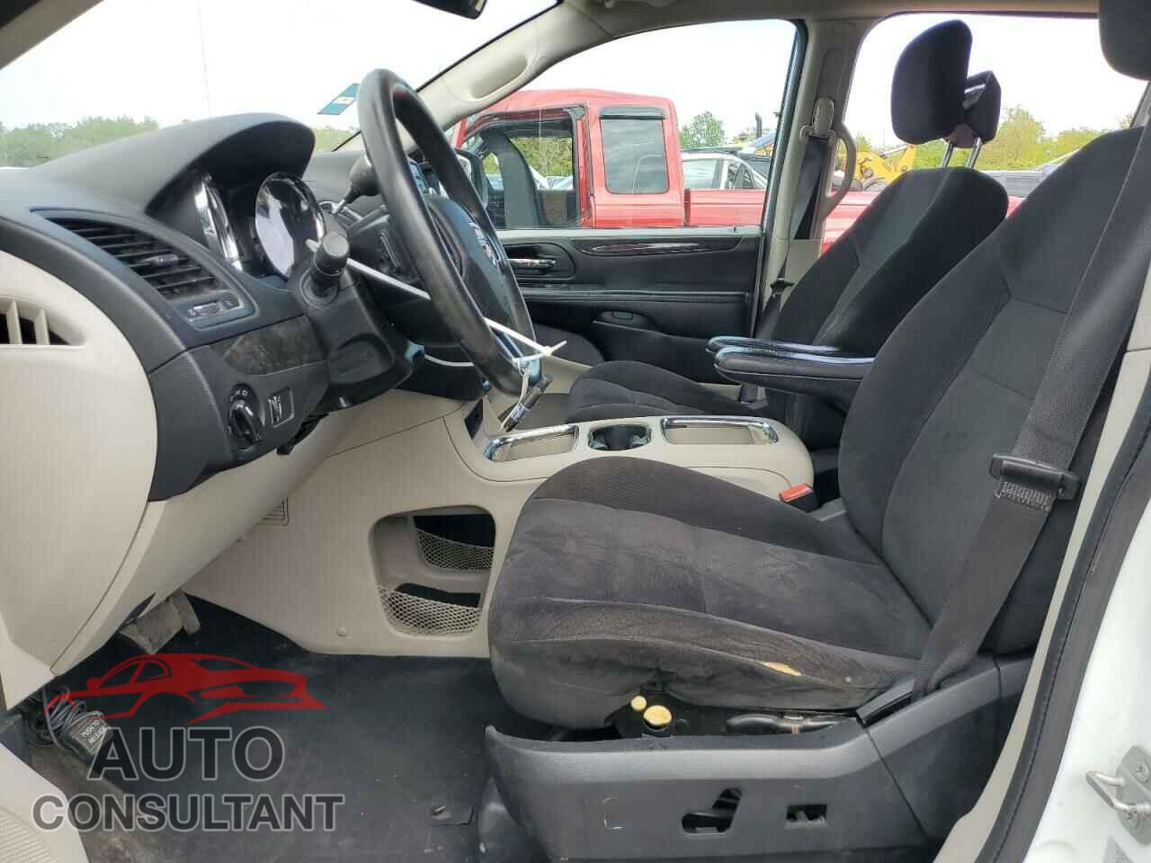 DODGE CARAVAN 2015 - 2C4RDGCG1FR557012