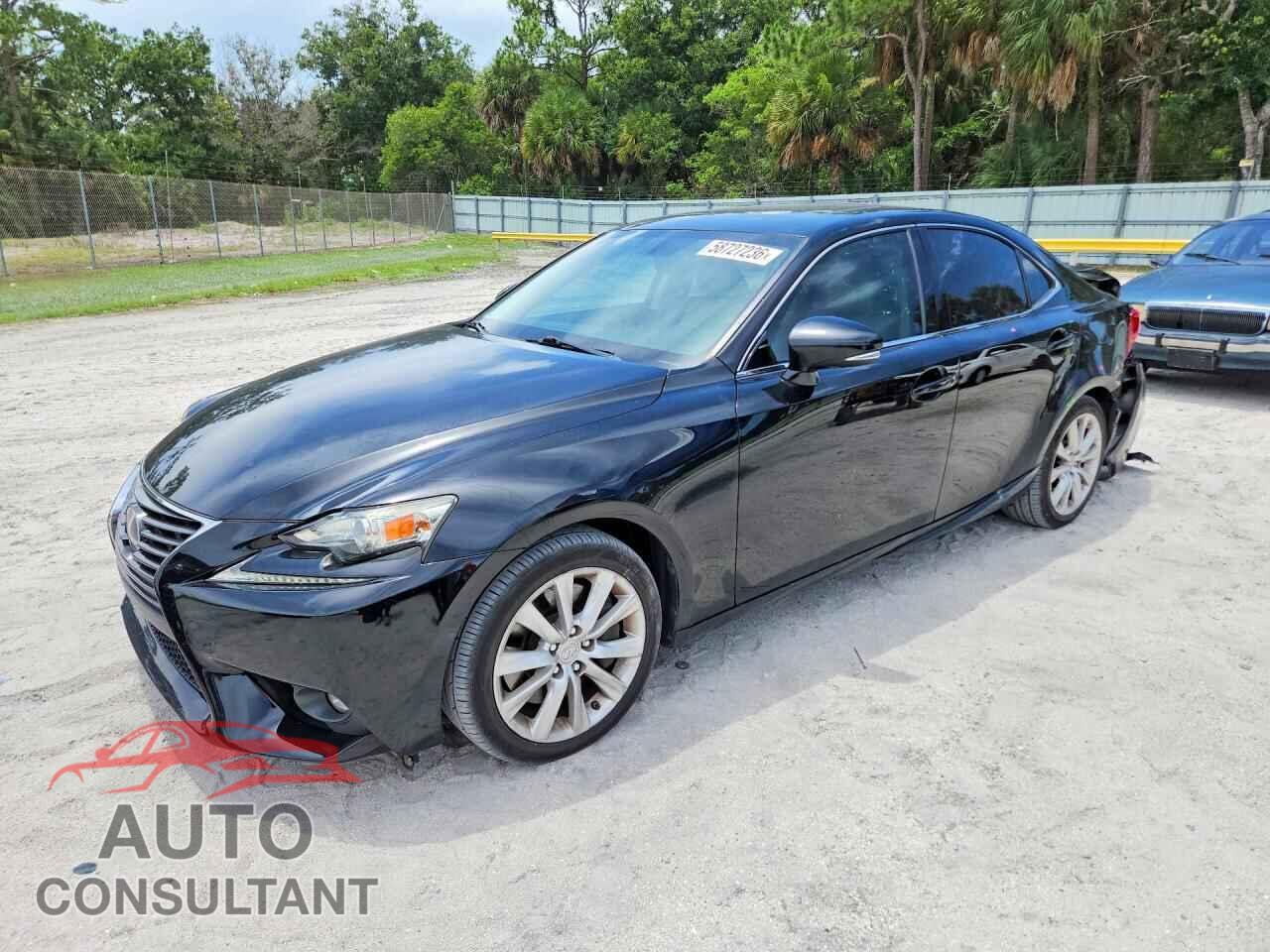 LEXUS IS 2016 - JTHBA1D21G5017585