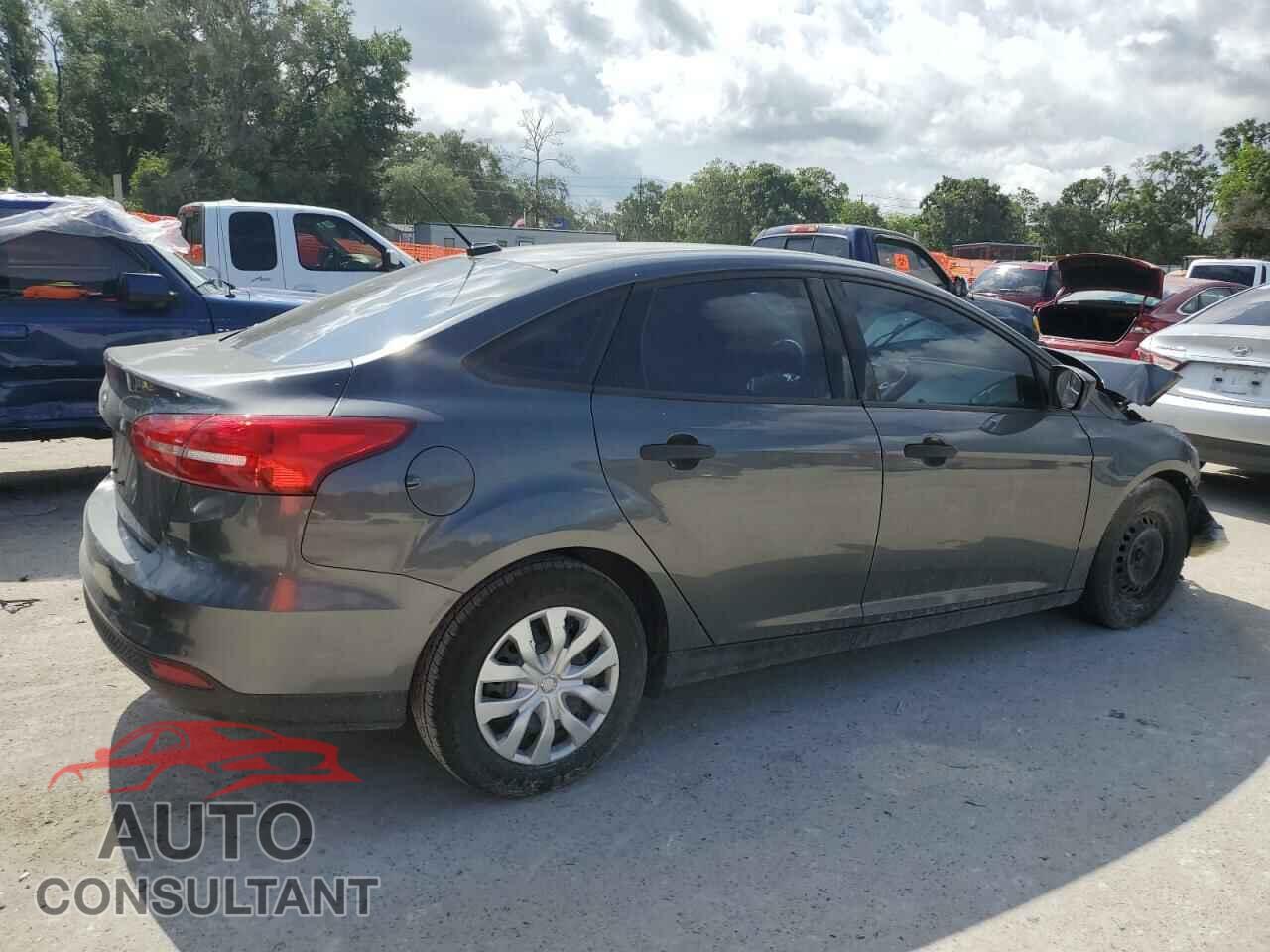 FORD FOCUS 2017 - 1FADP3E28HL294305