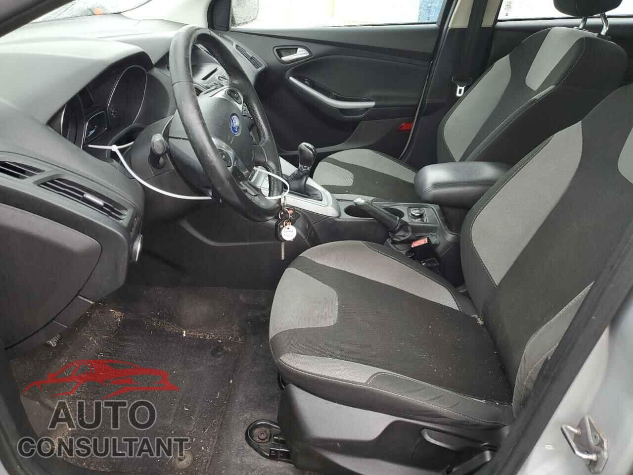 FORD FOCUS 2012 - 1FAHP3K20CL276363