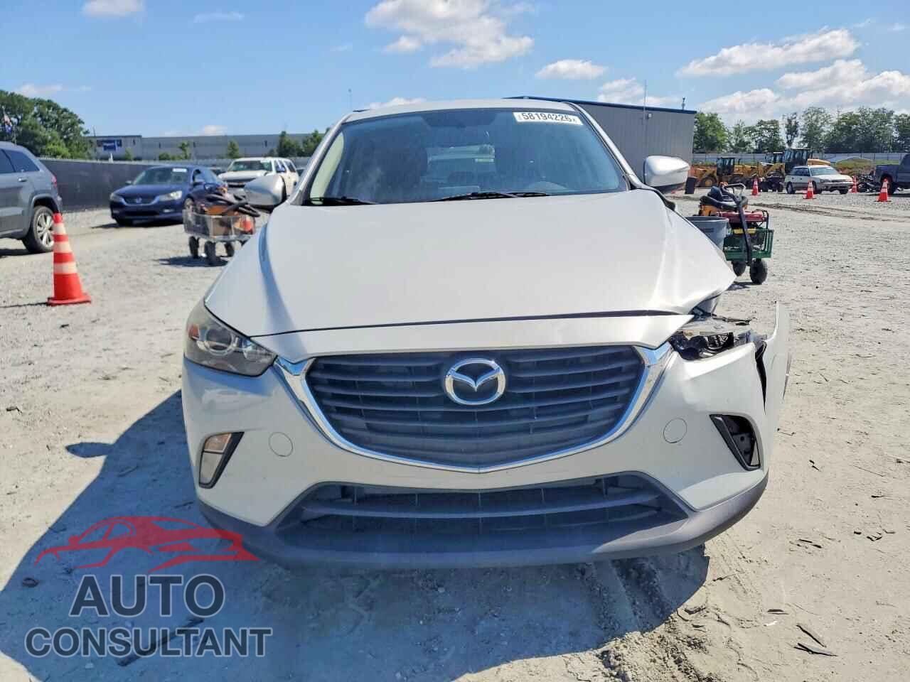 MAZDA CX-3 2016 - JM1DKBC71G0123638