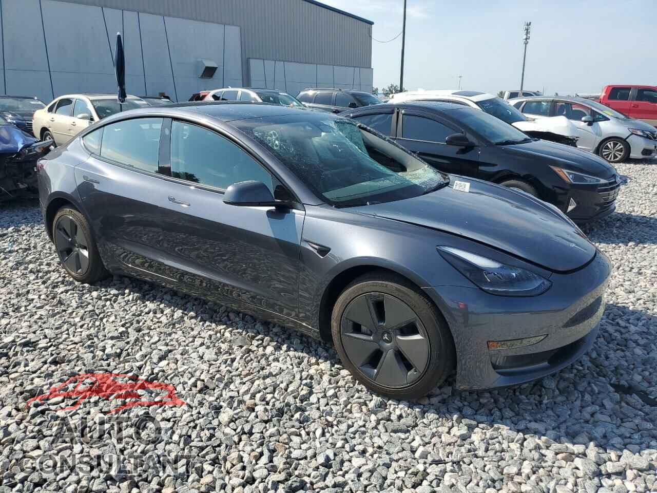 TESLA MODEL 3 2023 - 5YJ3E1EA1PF647301