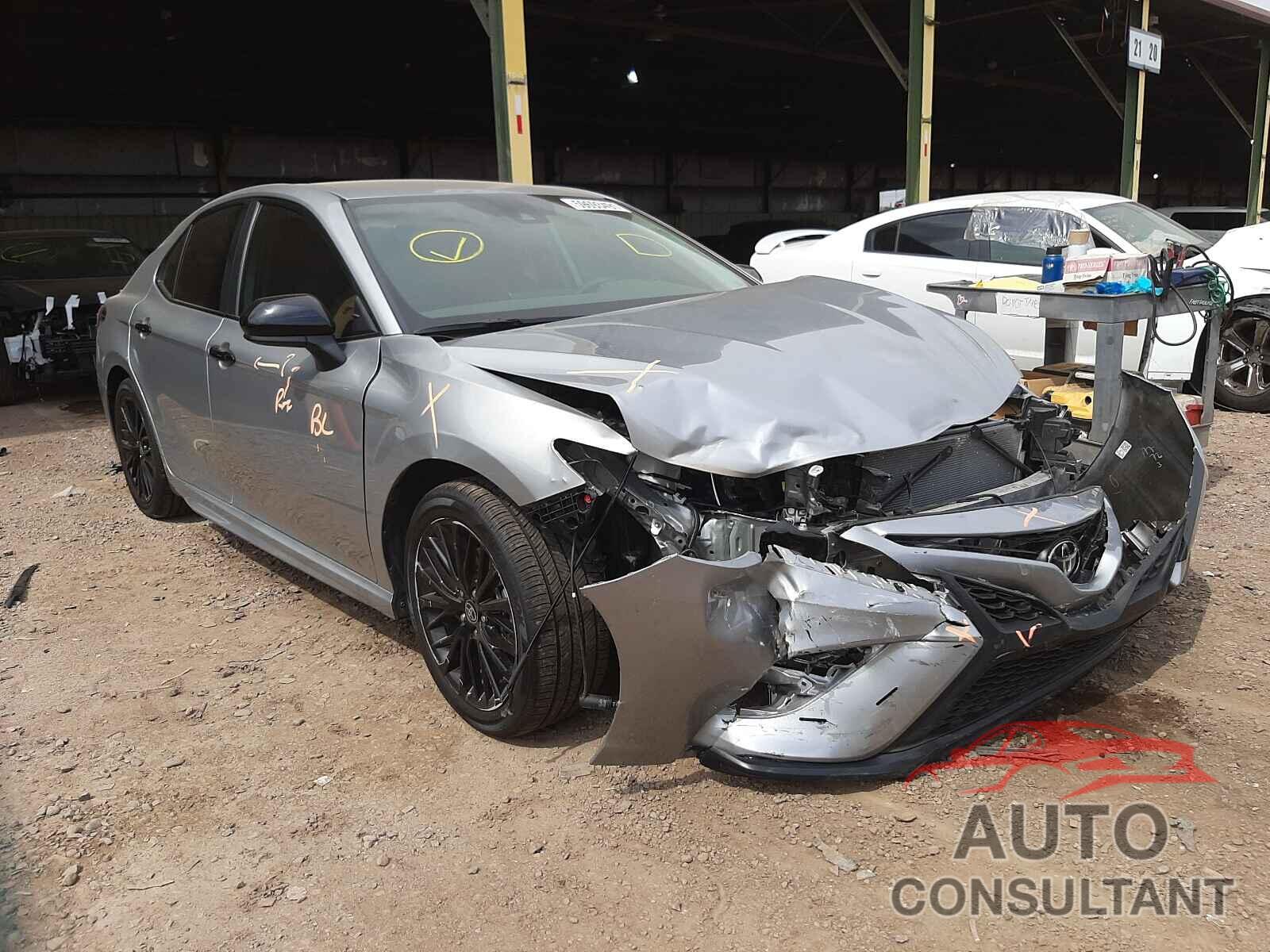 TOYOTA CAMRY 2021 - 4T1G11AKXMU411286