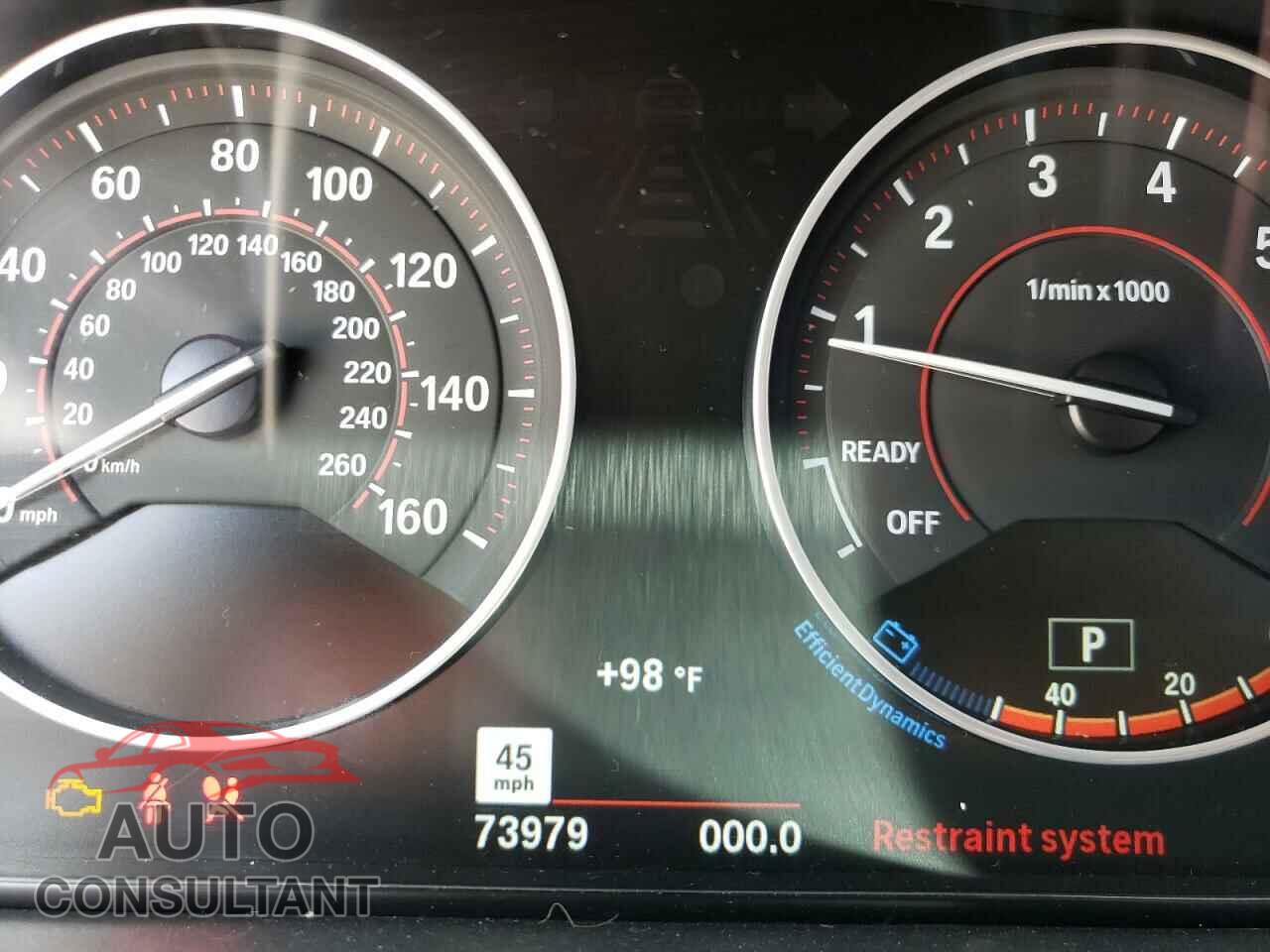 BMW 3 SERIES 2017 - WBA8D9C38HA011073