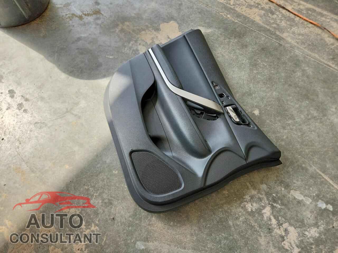 MITSUBISHI ECLIPSE 2024 - JA4ATWAA4RZ043023