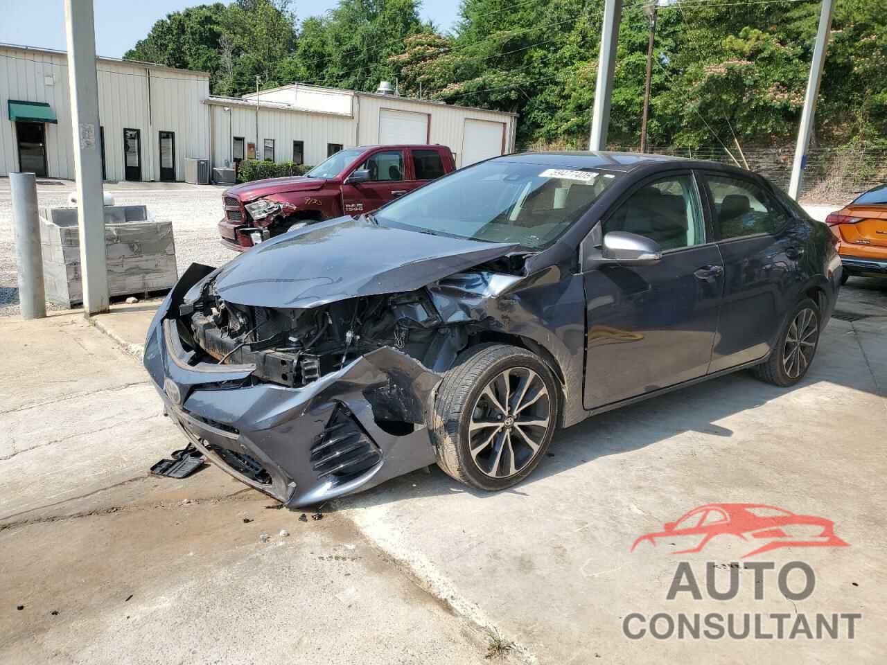 TOYOTA COROLLA 2018 - 5YFBURHE4JP832773