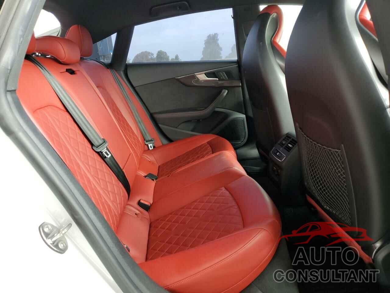 AUDI S5/RS5 2019 - WAUC4CF52KA081860