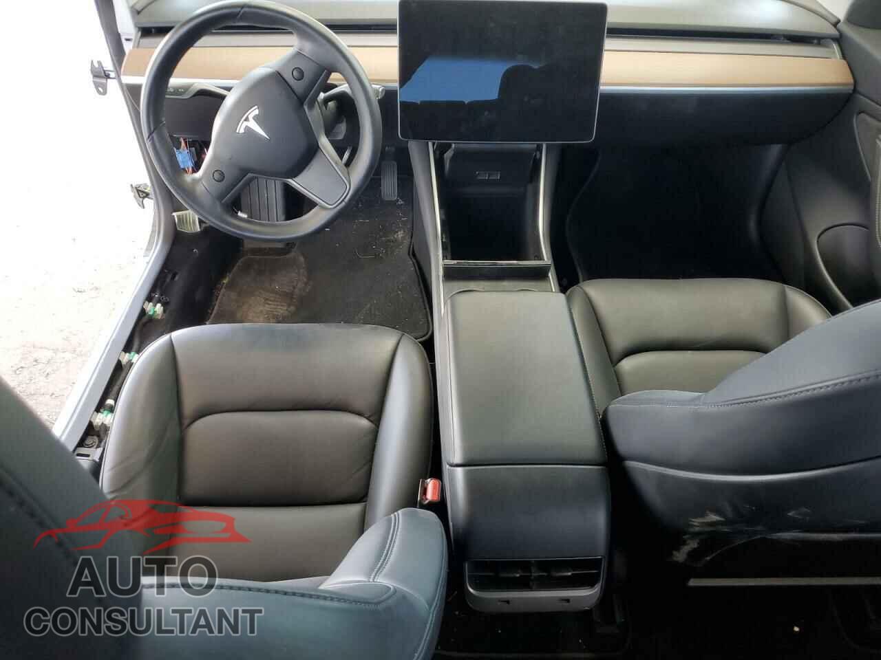 TESLA MODEL 3 2018 - 5YJ3E1EAXJF163005