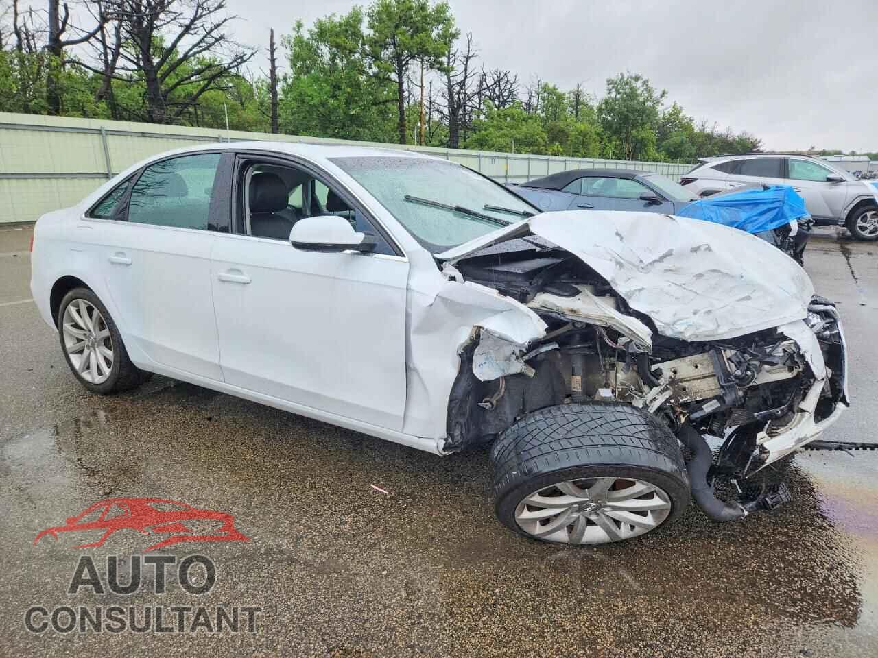 AUDI A4 2013 - WAUFFAFL0DN046921