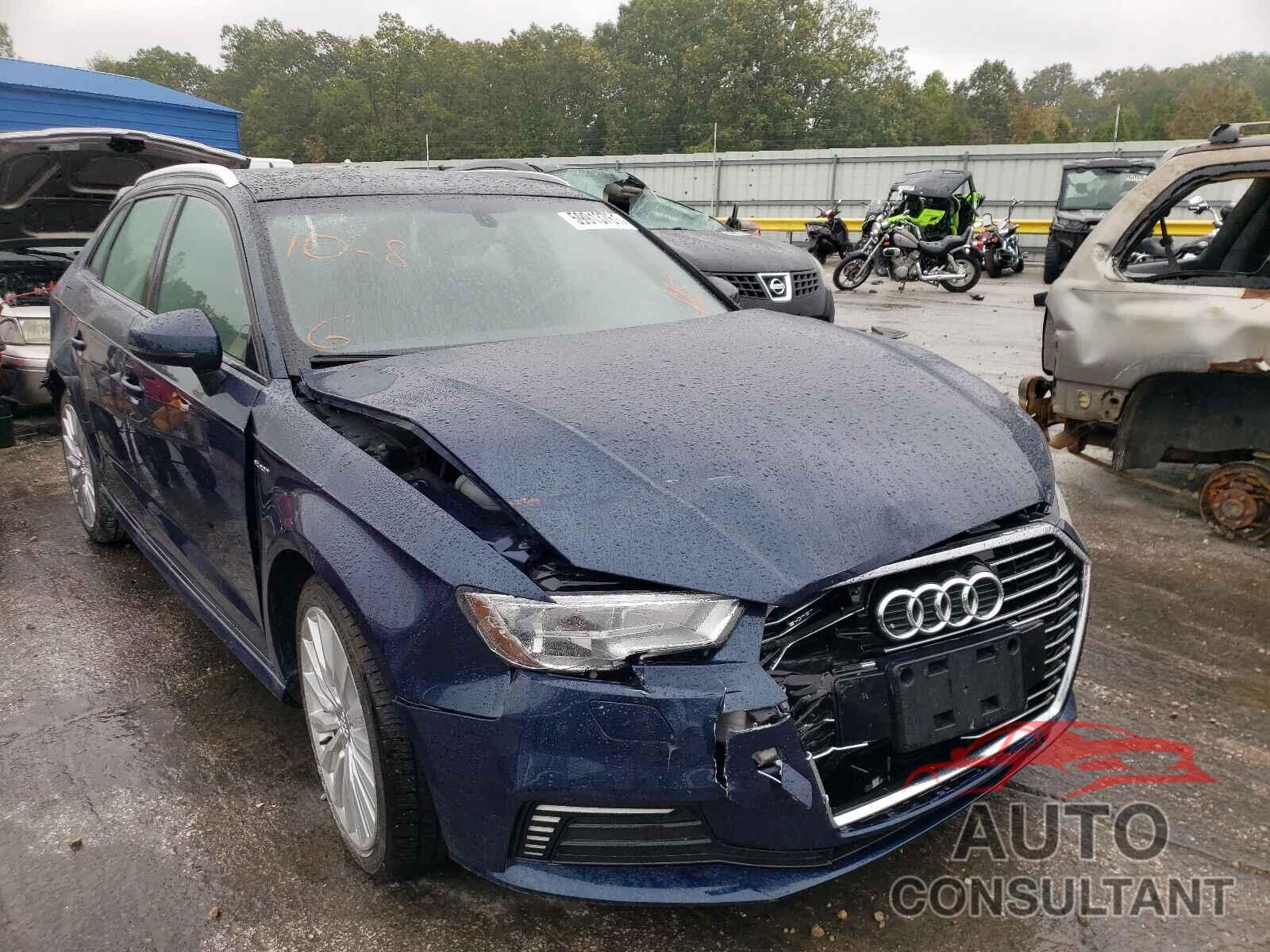 AUDI A3 2017 - WAUUPBFF5HA114342