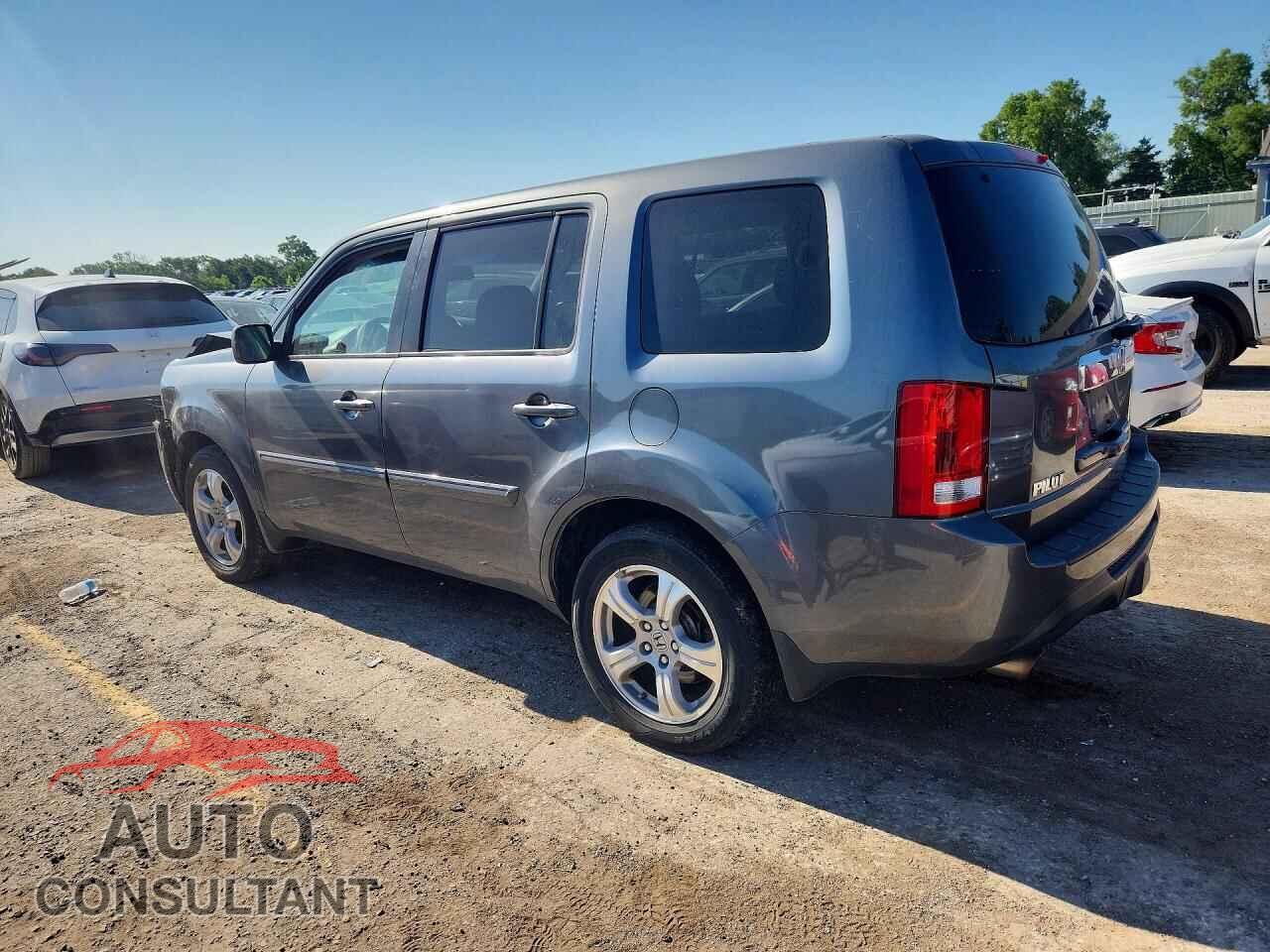 HONDA PILOT 2013 - 5FNYF4H57DB041483