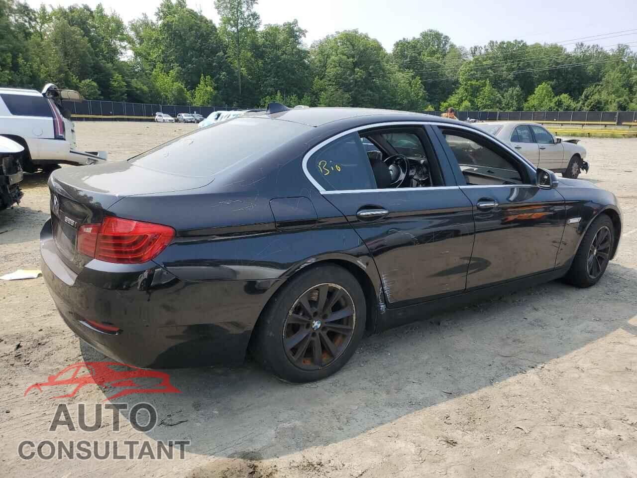 BMW 5 SERIES 2015 - WBA5A5C56FD521908