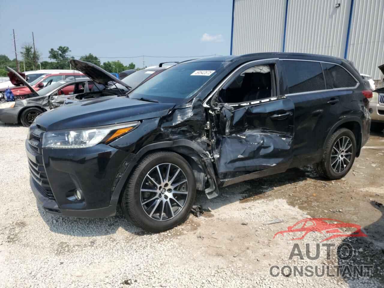 TOYOTA HIGHLANDER 2018 - 5TDJZRFH1JS884265