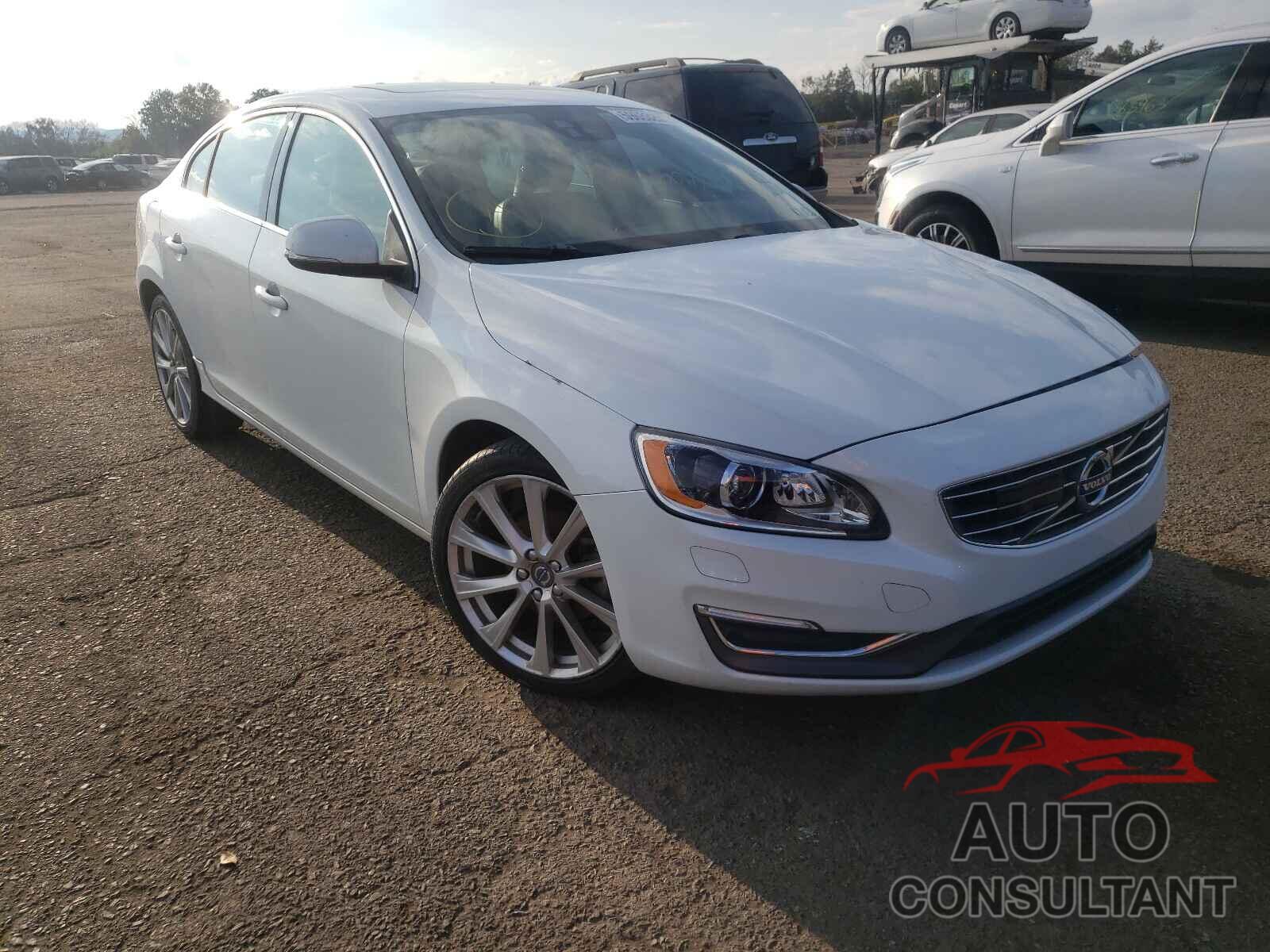 VOLVO S60 2016 - LYV402FM6GB100155