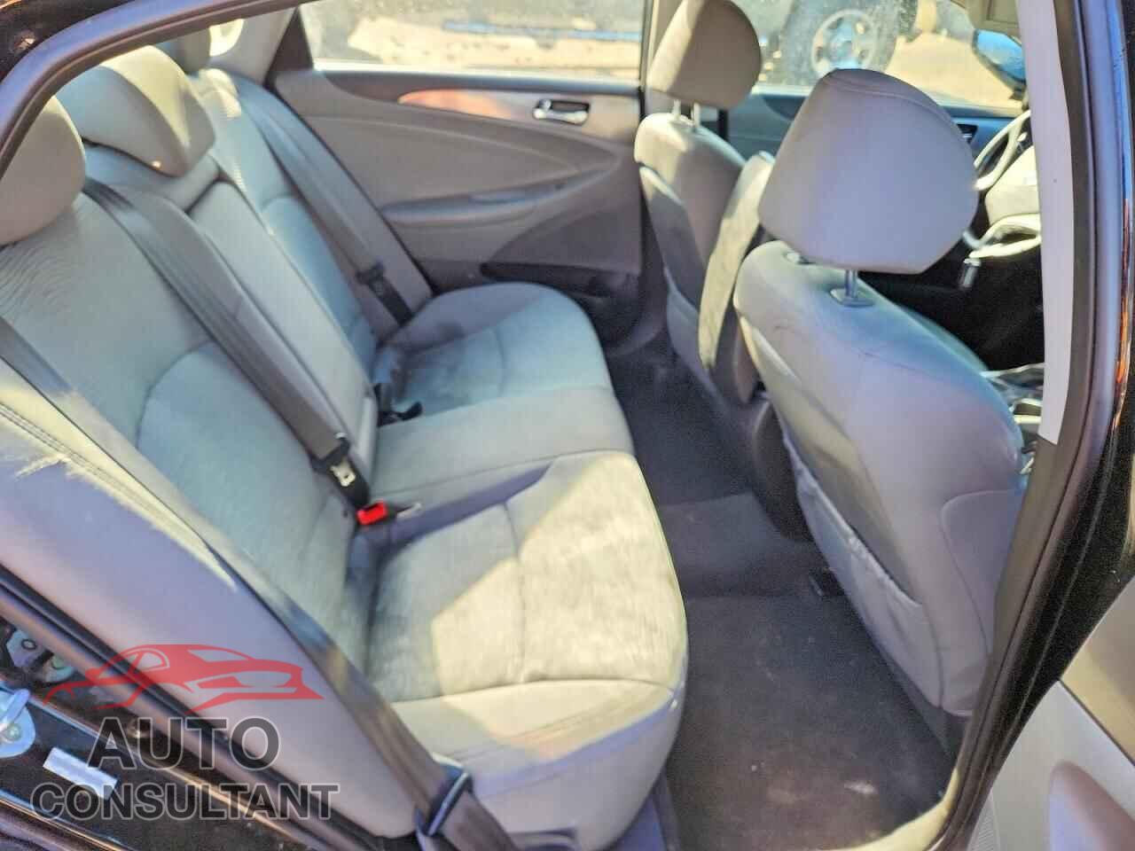 HYUNDAI SONATA 2015 - KMHEC4A44FA119643