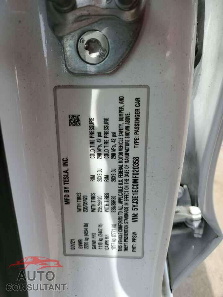 TESLA MODEL 3 2021 - 5YJ3E1EC0MF020358