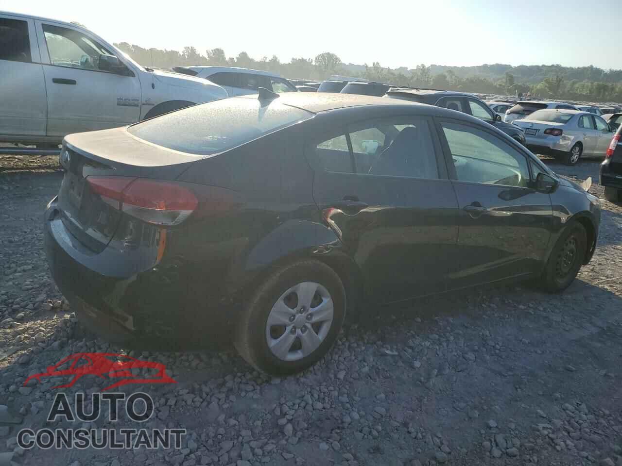 KIA FORTE 2017 - 3KPFK4A71HE098157