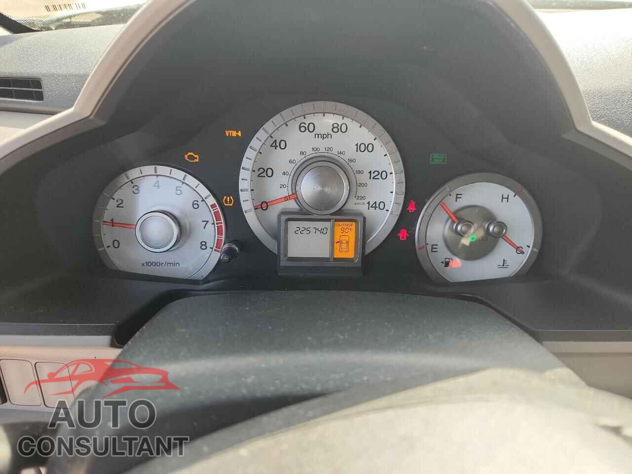 HONDA PILOT 2011 - 5FNYF4H40BB064902