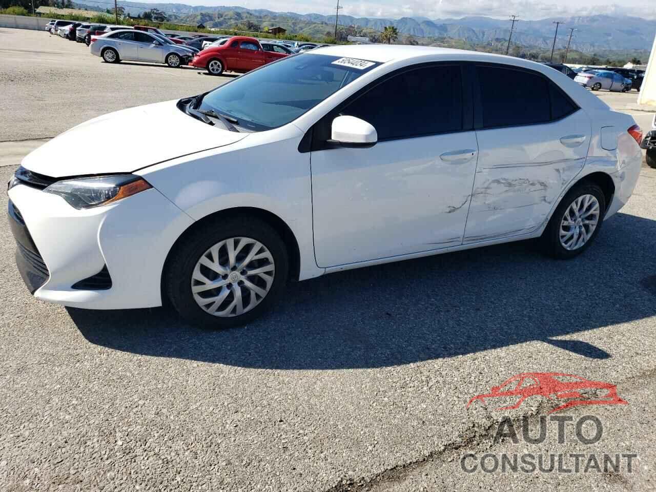 TOYOTA COROLLA 2018 - 5YFBURHE6JP765822