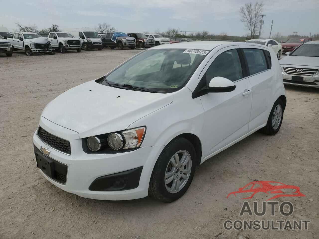 CHEVROLET SONIC 2014 - 1G1JC6SH0E4240255