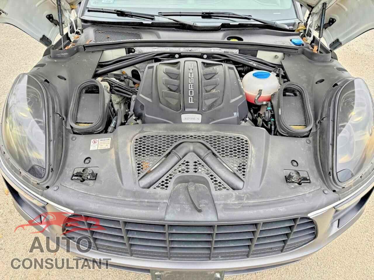 PORSCHE MACAN 2016 - WP1AB2A57GLB45029