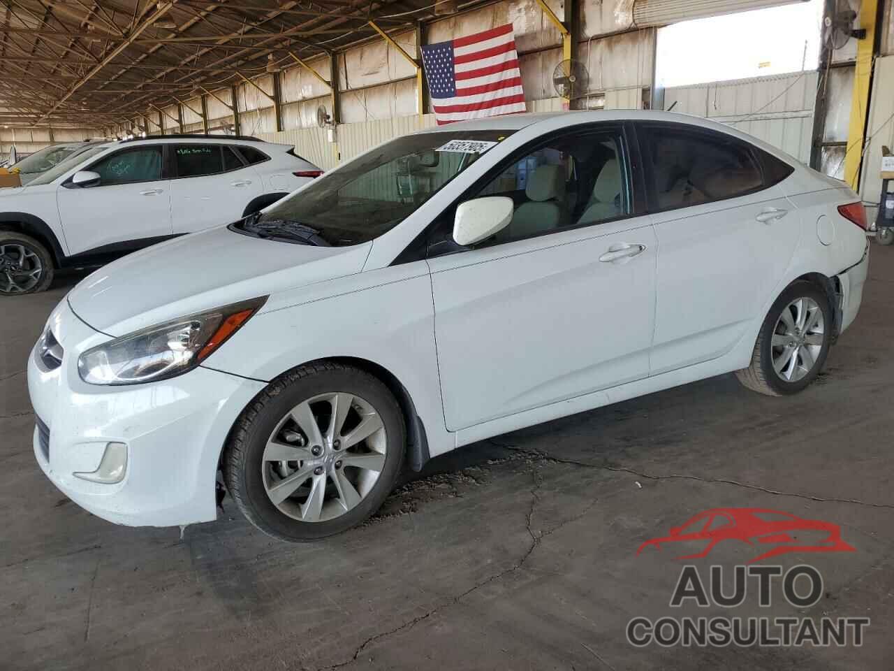 HYUNDAI ACCENT 2013 - KMHCU4AE8DU412406