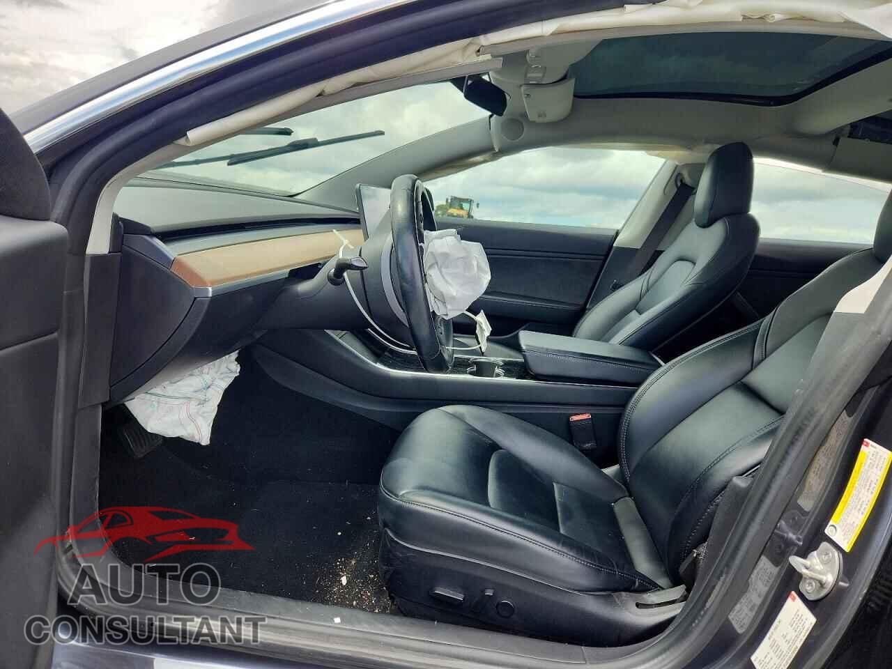 TESLA MODEL 3 2018 - 5YJ3E1EB2JF086848